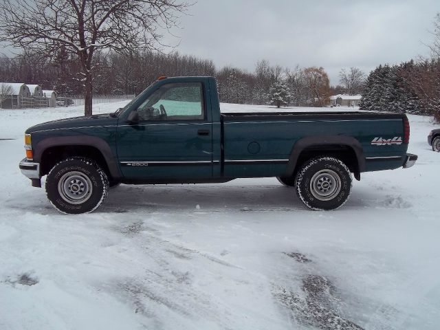 2000 Chevrolet K2500 Lariat - Crew Cab 4x4 Cap