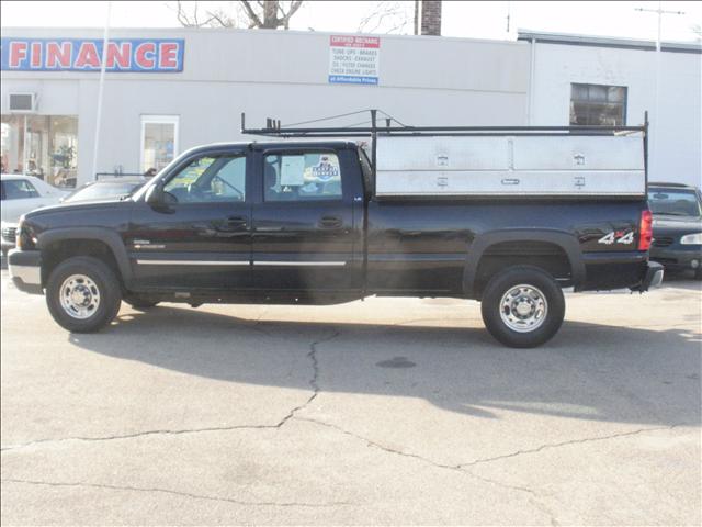 2004 Chevrolet K2500 Supercrew-short-king Ranch-4wd-sunroof-6 CD-1 OWNE