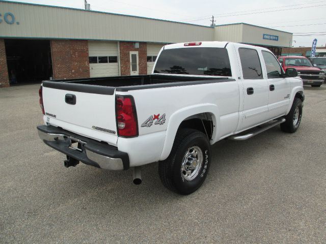 2005 Chevrolet K2500 C230 1.8K