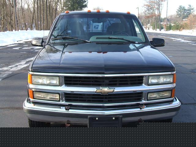 1996 Chevrolet K3500 GT Moonroof