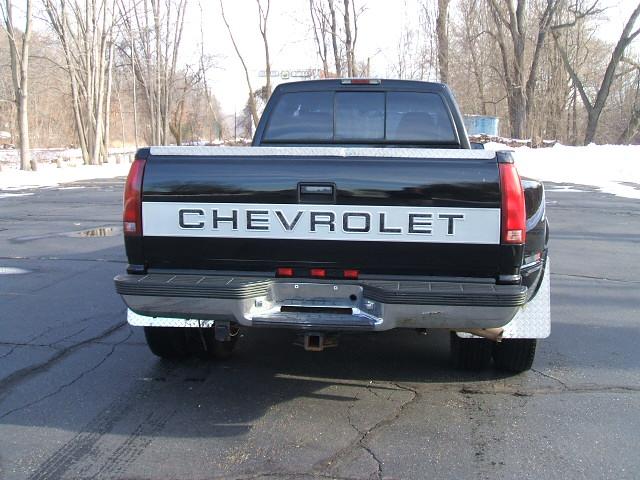 1996 Chevrolet K3500 GT Moonroof