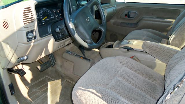 1998 Chevrolet K3500 SE 4WD