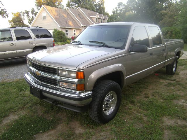 1999 Chevrolet K3500 X L T