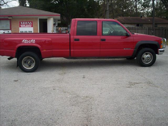 2000 Chevrolet K3500 Base