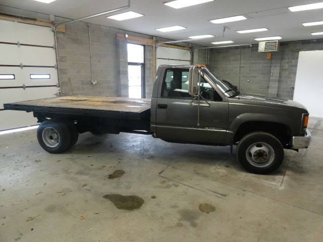 2000 Chevrolet K3500 Lariat - Crew Cab 4x4 Cap