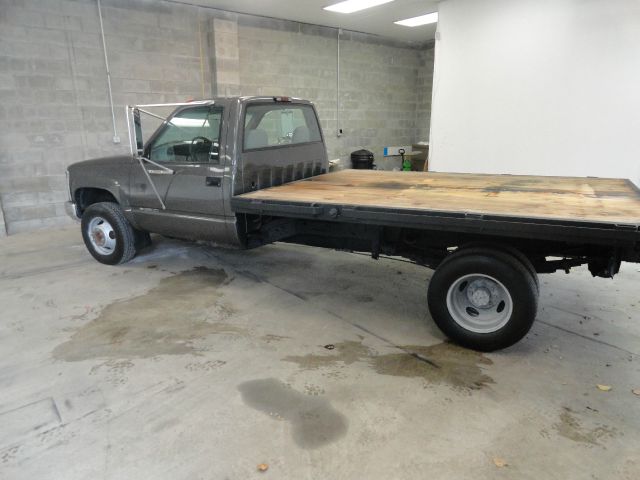 2000 Chevrolet K3500 Lariat - Crew Cab 4x4 Cap