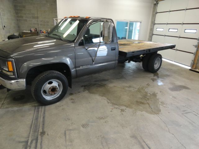 2000 Chevrolet K3500 Lariat - Crew Cab 4x4 Cap