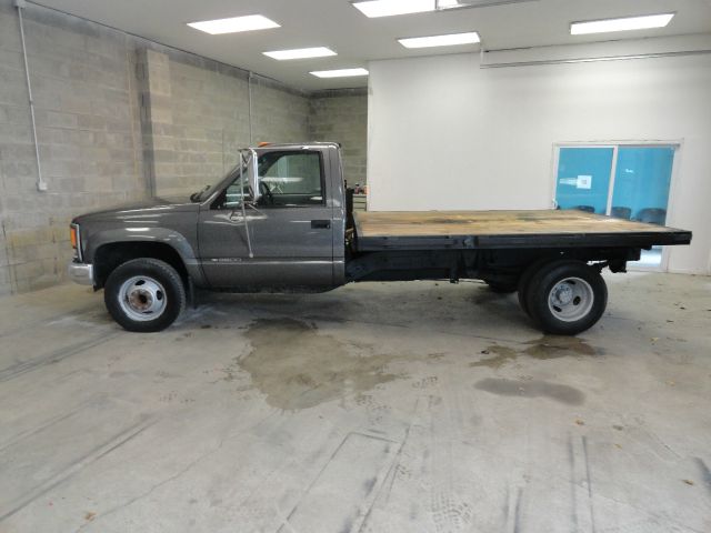 2000 Chevrolet K3500 Lariat - Crew Cab 4x4 Cap