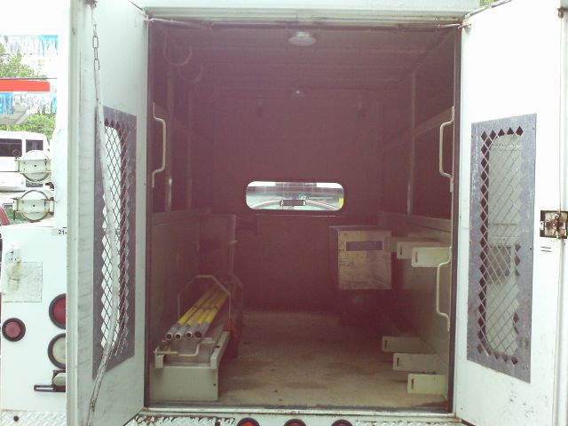 2000 Chevrolet K3500 Lariat - Crew Cab 4x4 Cap