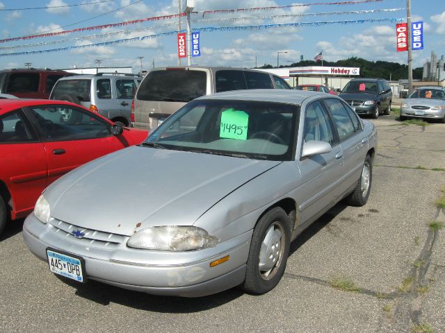 1995 Chevrolet Lumina 3.2 Sedan 4dr