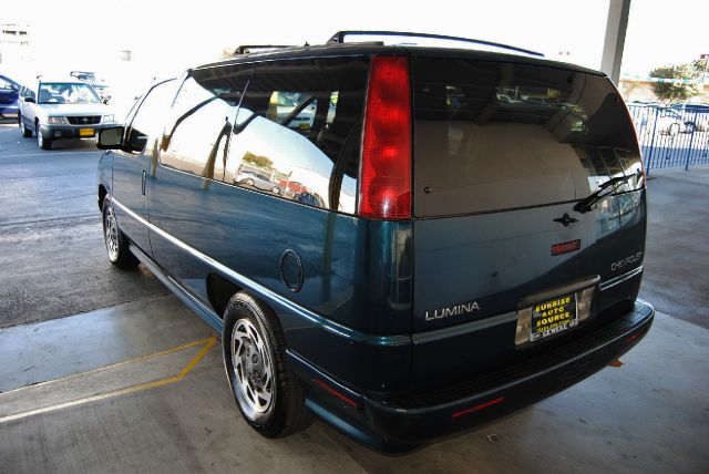 1996 Chevrolet Lumina Base