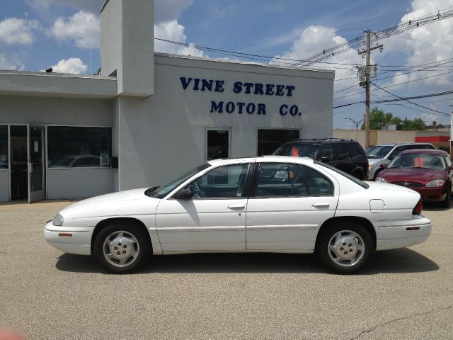 1997 Chevrolet Lumina 3.2 Sedan 4dr