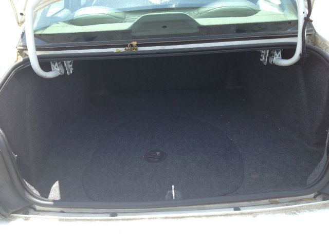 1997 Chevrolet Lumina 3.2 Sedan 4dr