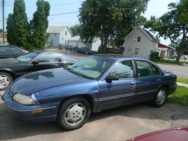 1997 Chevrolet Lumina 3.2 Sedan 4dr