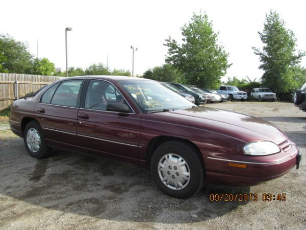 1997 Chevrolet Lumina 3.2 Sedan 4dr
