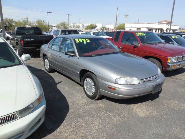 1997 Chevrolet Lumina 3.2 Sedan 4dr