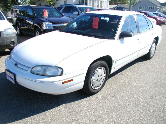 1997 Chevrolet Lumina 3.2 Sedan 4dr
