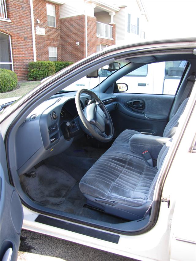 1998 Chevrolet Lumina Touring W/nav.sys