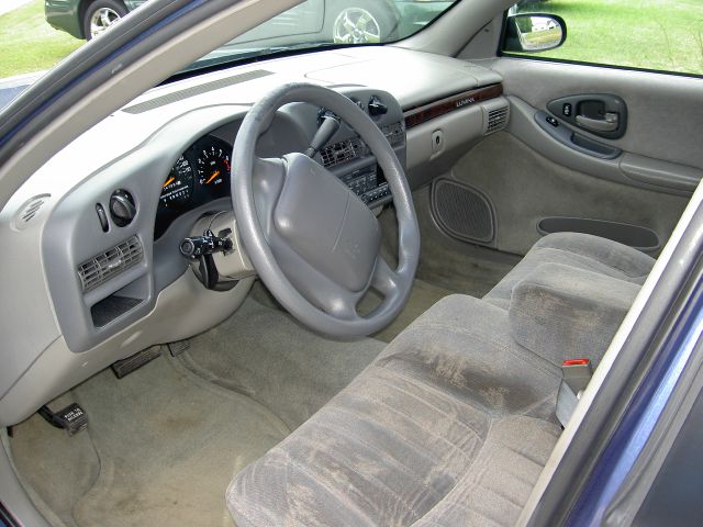 1998 Chevrolet Lumina Touring W/nav.sys
