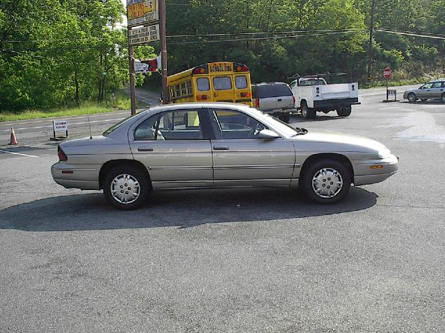 1999 Chevrolet Lumina Base