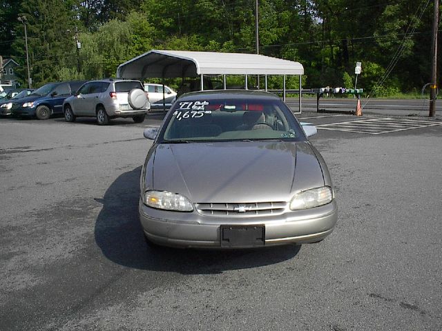 1999 Chevrolet Lumina Base