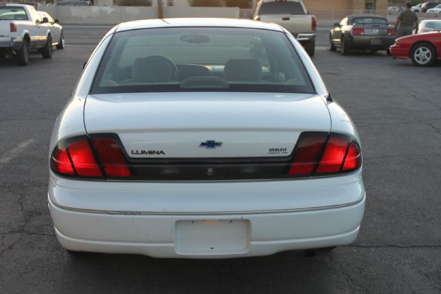 1999 Chevrolet Lumina Touring W/nav.sys