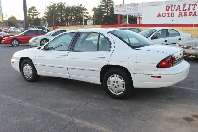 1999 Chevrolet Lumina Touring W/nav.sys