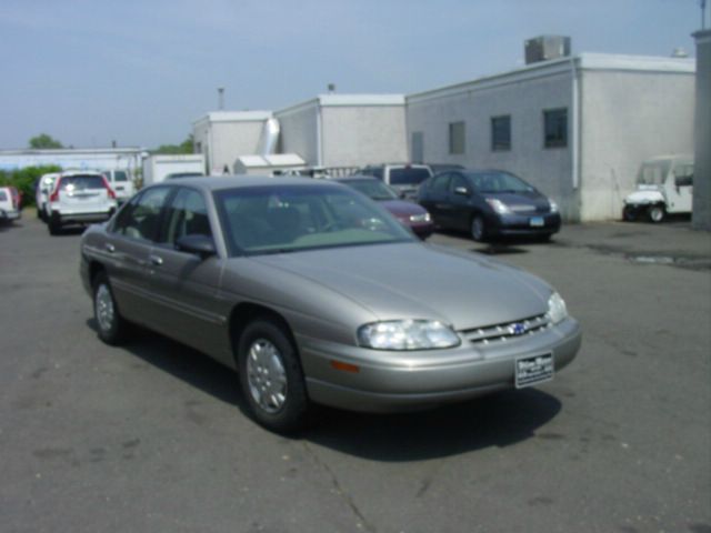 1999 Chevrolet Lumina Touring W/nav.sys
