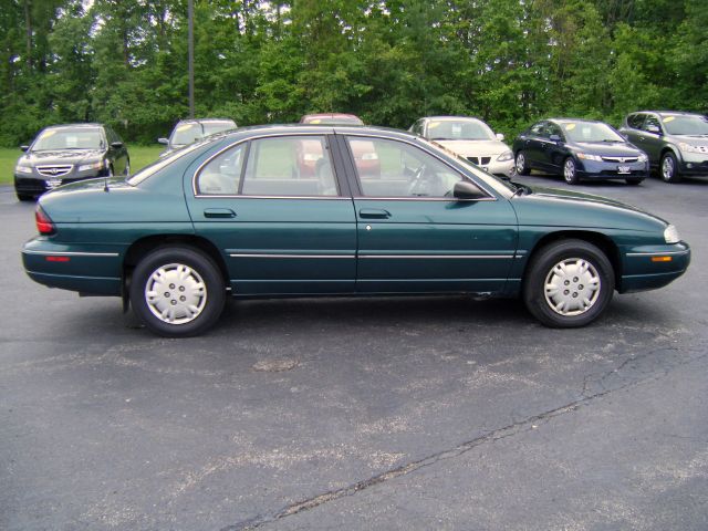 2000 Chevrolet Lumina Touring W/nav.sys