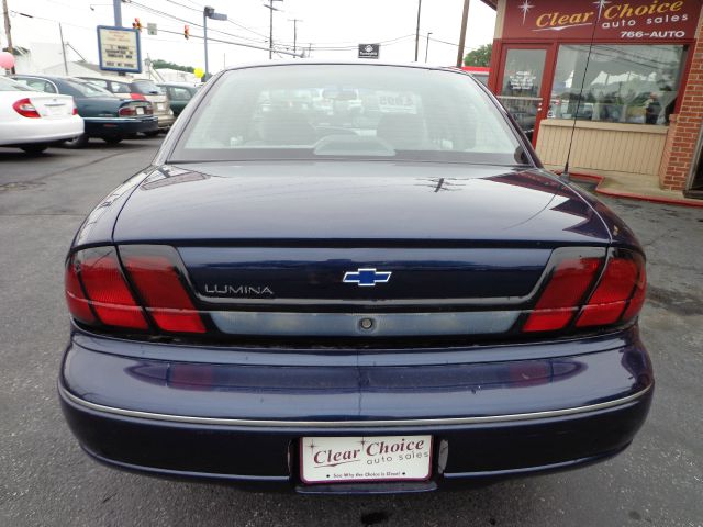 2000 Chevrolet Lumina Base