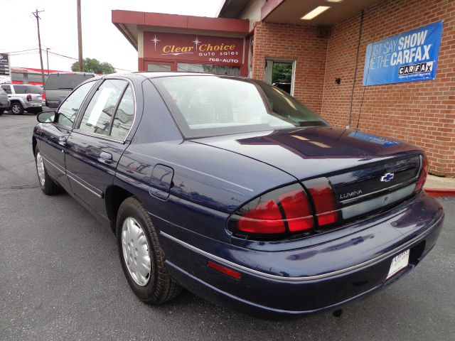 2000 Chevrolet Lumina Base