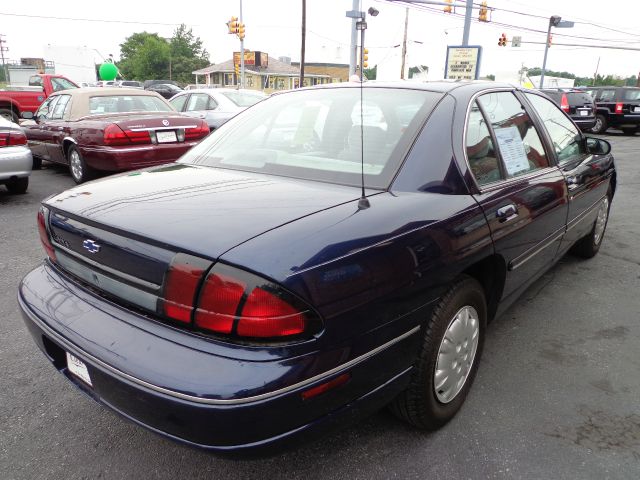 2000 Chevrolet Lumina Base