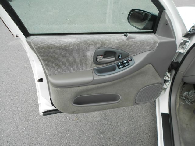 2001 Chevrolet Lumina Touring - New Tires