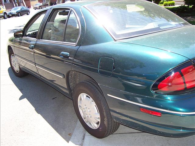 2001 Chevrolet Lumina Unknown