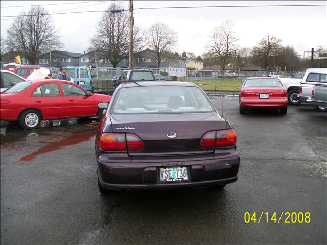 1997 Chevrolet Malibu Base