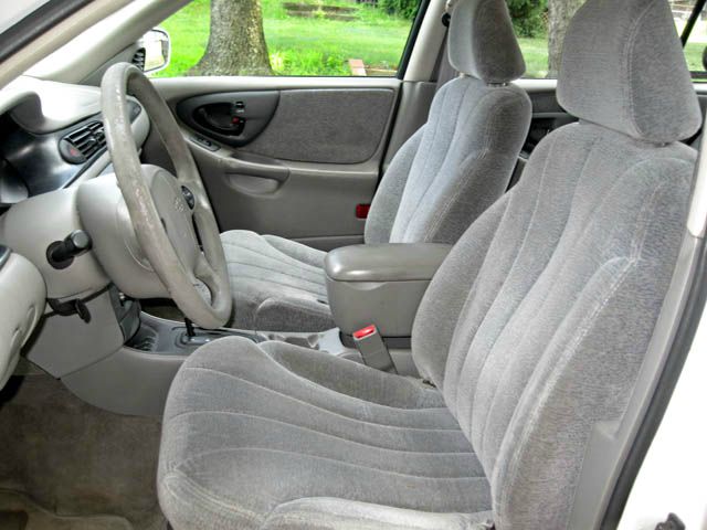 1997 Chevrolet Malibu Base