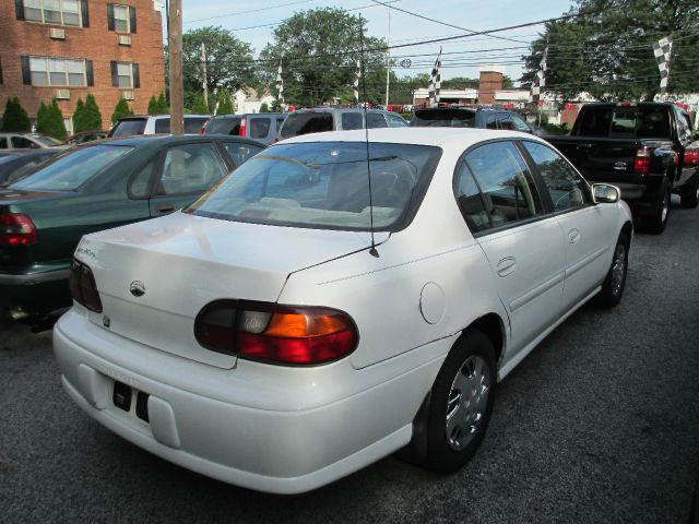 1998 Chevrolet Malibu Base