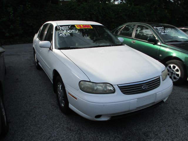 1998 Chevrolet Malibu Base