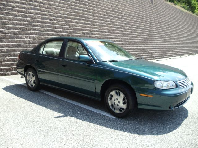 1999 Chevrolet Malibu Base