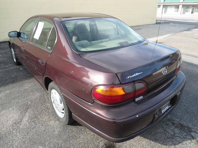2000 Chevrolet Malibu Base