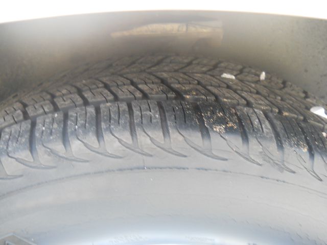 2000 Chevrolet Malibu Base