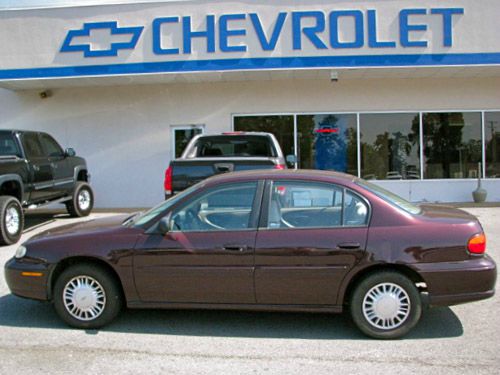 2000 Chevrolet Malibu Base
