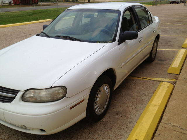 2000 Chevrolet Malibu Base