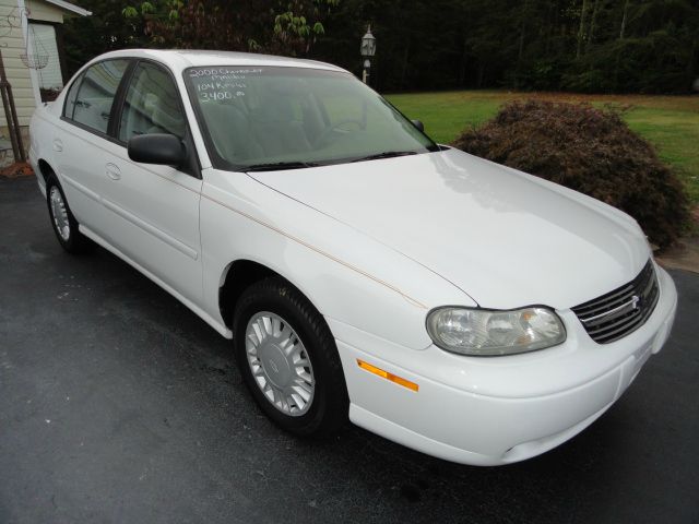 2000 Chevrolet Malibu Base