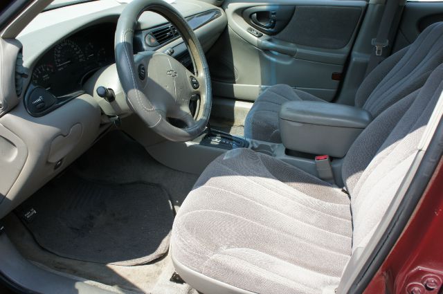 2001 Chevrolet Malibu Base