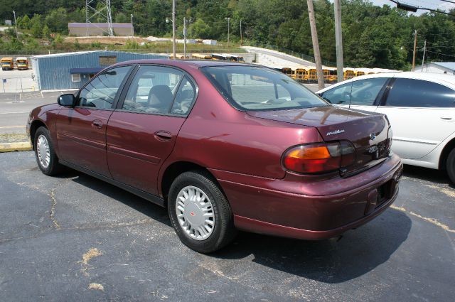 2001 Chevrolet Malibu Base