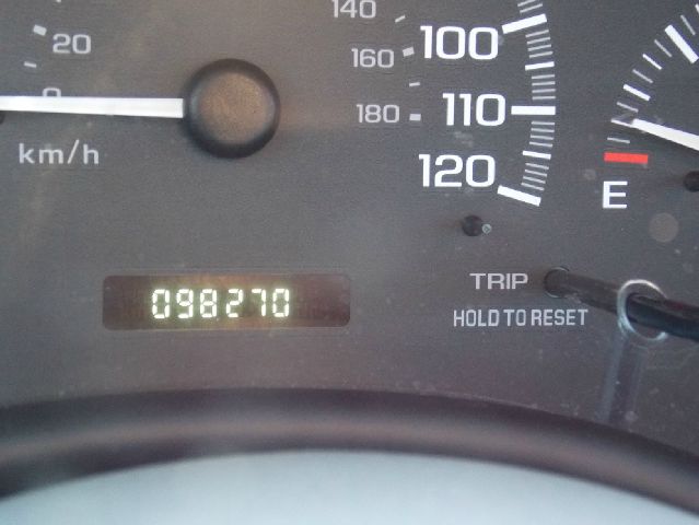 2001 Chevrolet Malibu Base