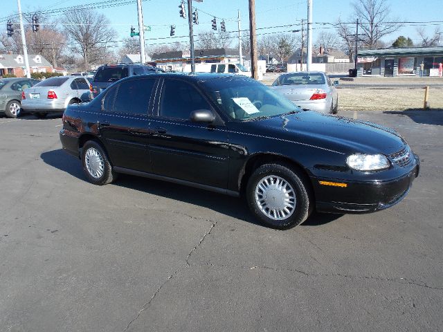 2001 Chevrolet Malibu Base