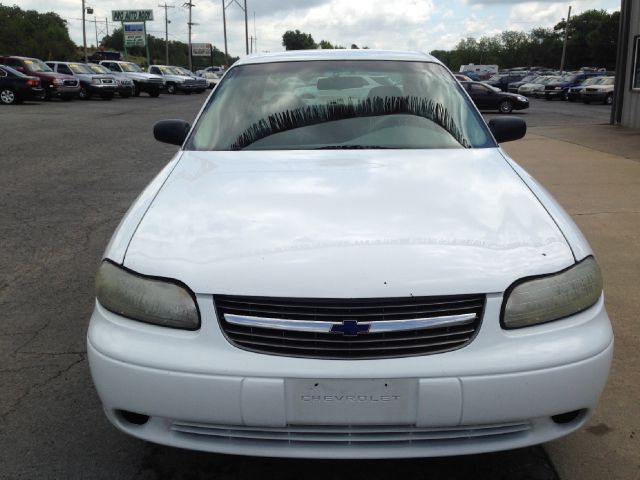 2001 Chevrolet Malibu Base