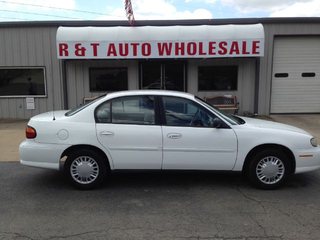 2001 Chevrolet Malibu Base